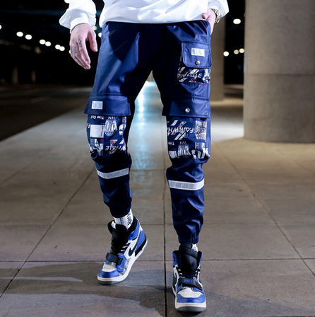 jogging cargo bleu marine reflechissant